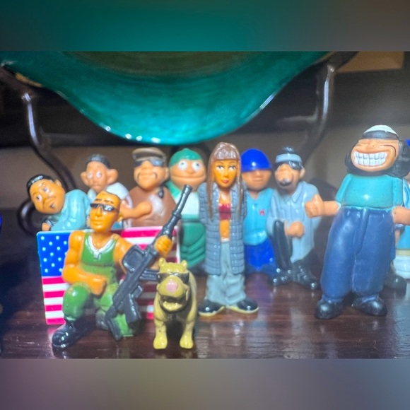 VERY RARE 19 Homies!!!!!! 2000 EDITION! MINT CONDITION!! - Picture 9 of 14